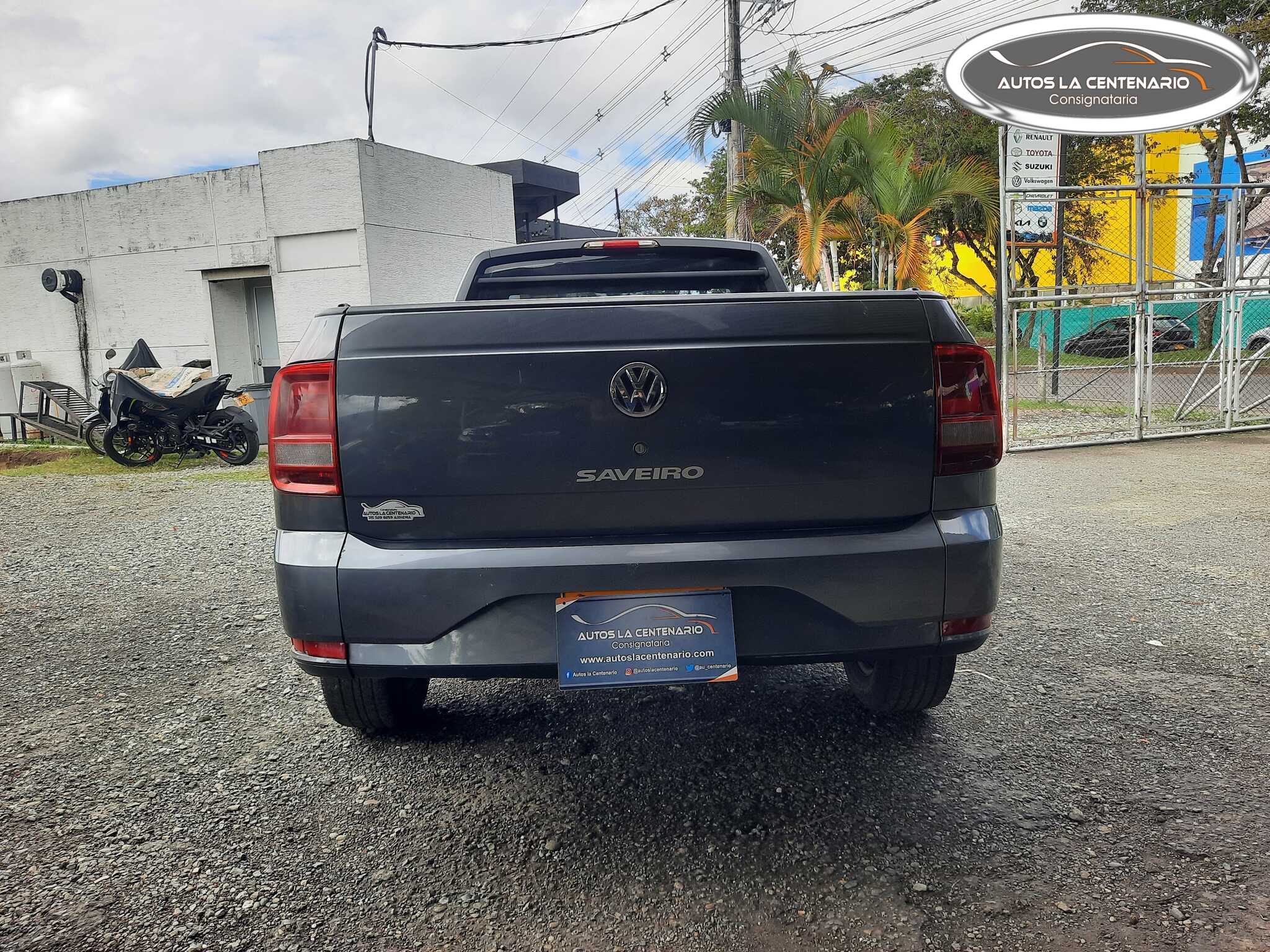 Volkswagen-SAVEIRO MT
