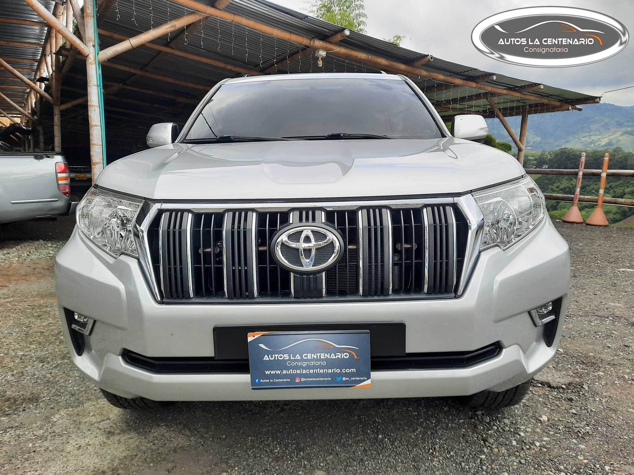 Toyota-Prado txl at