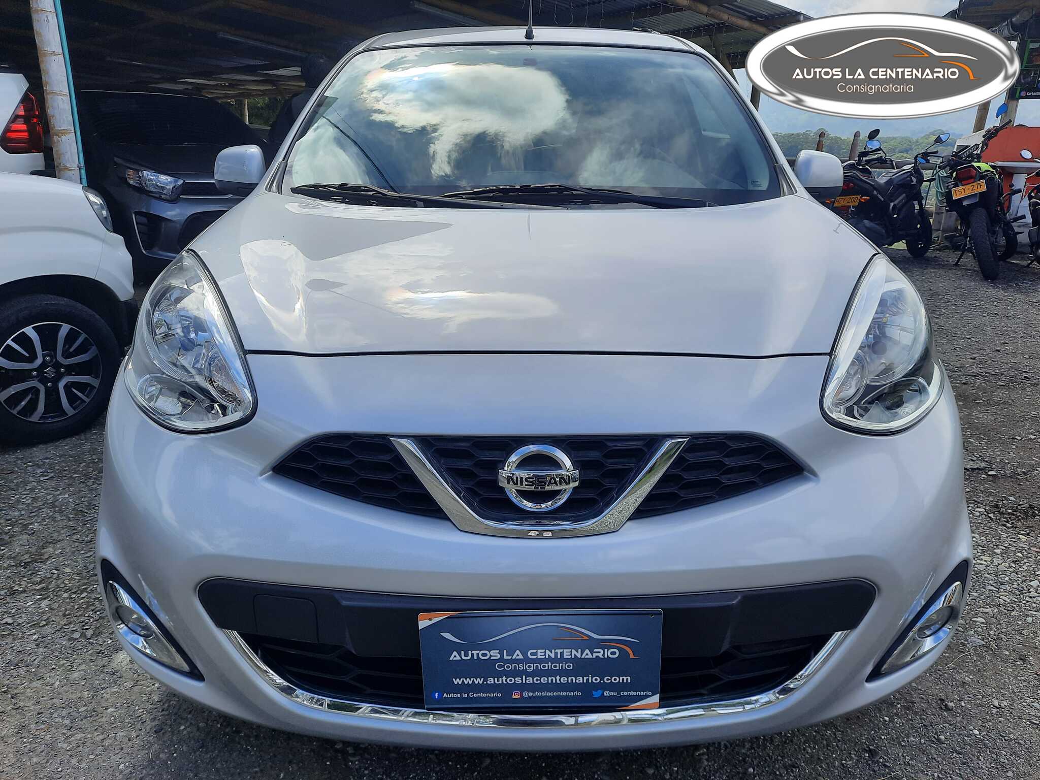 Nissan-MARCH AT