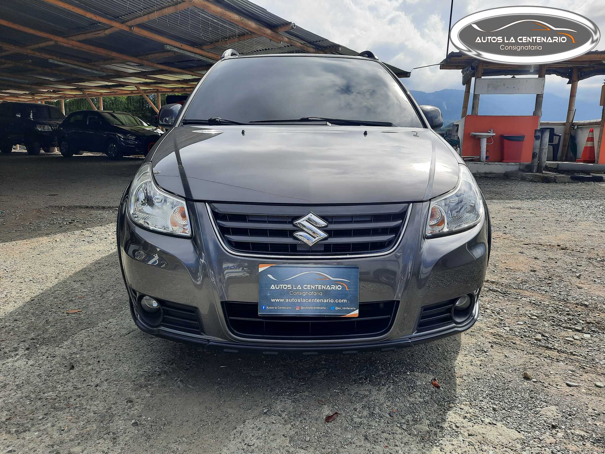 Suzuki-Sx4 at