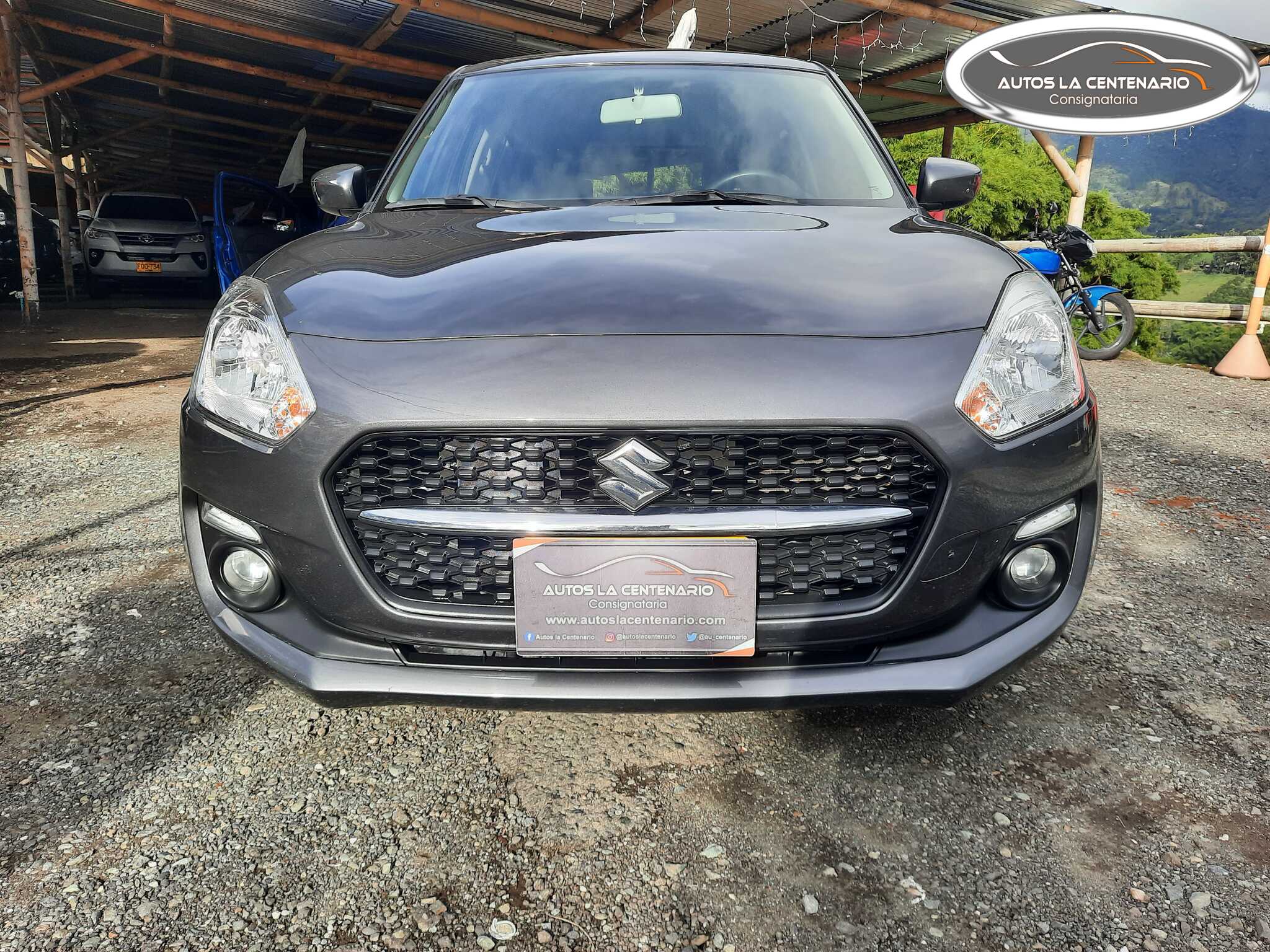 Suzuki-SWIFT HIBRIDO MT