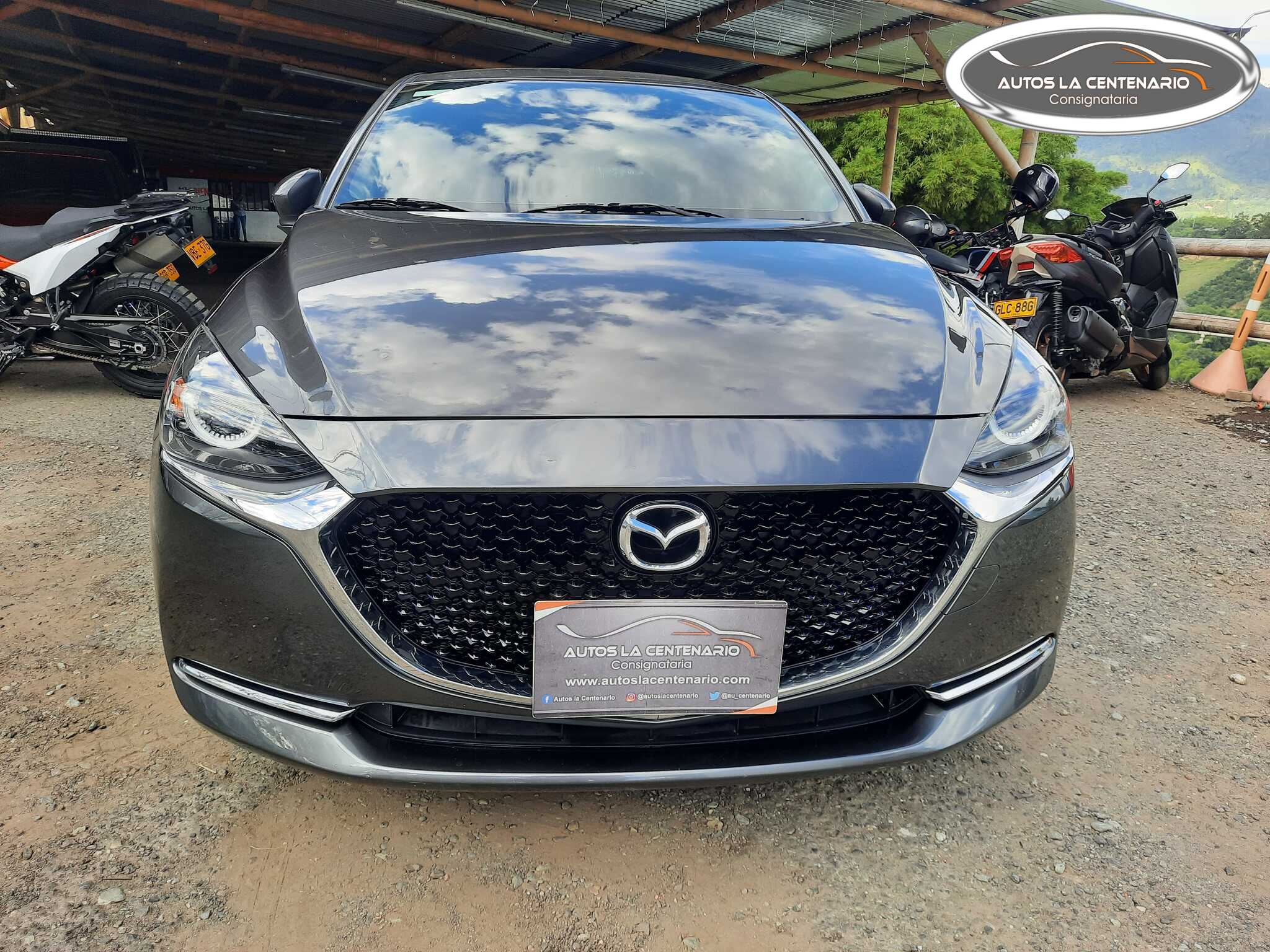Mazda-2 Sedan grand touring lx at