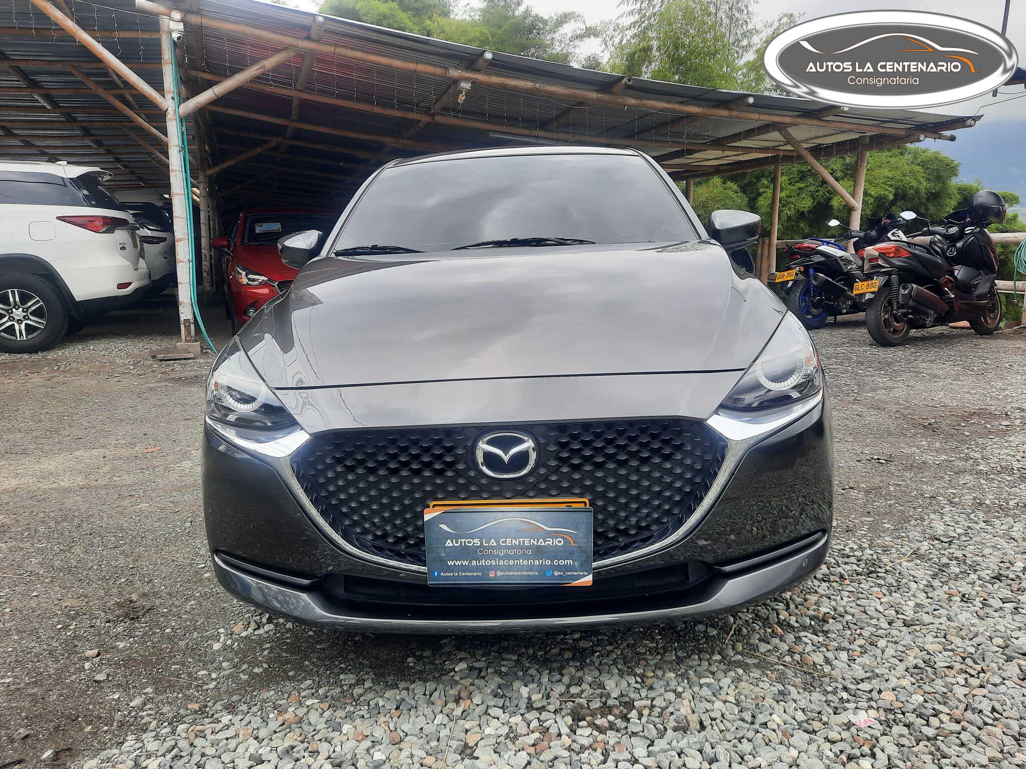 Mazda-2 TOURING AT