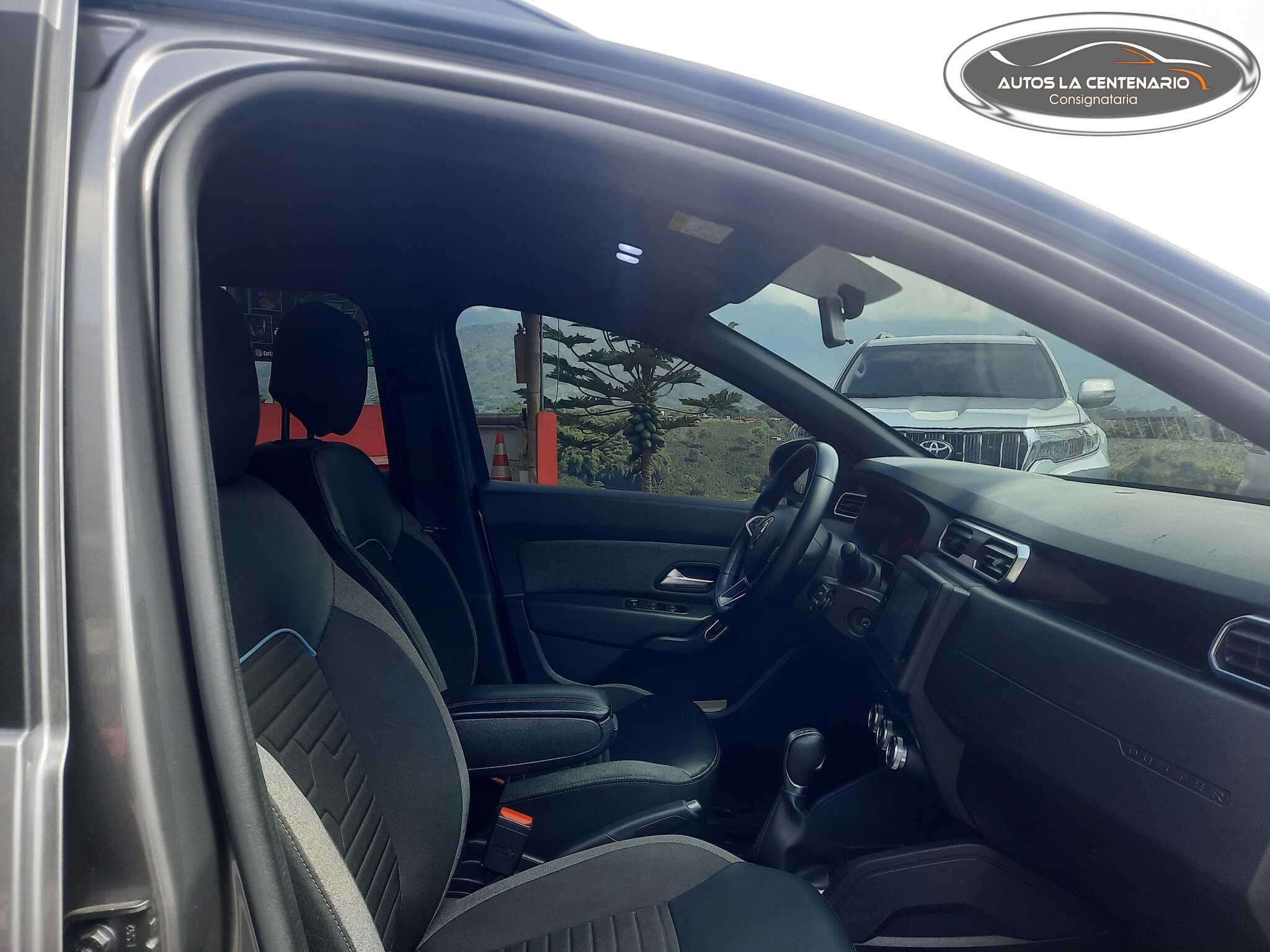 Renault-DUSTER AT 4X2