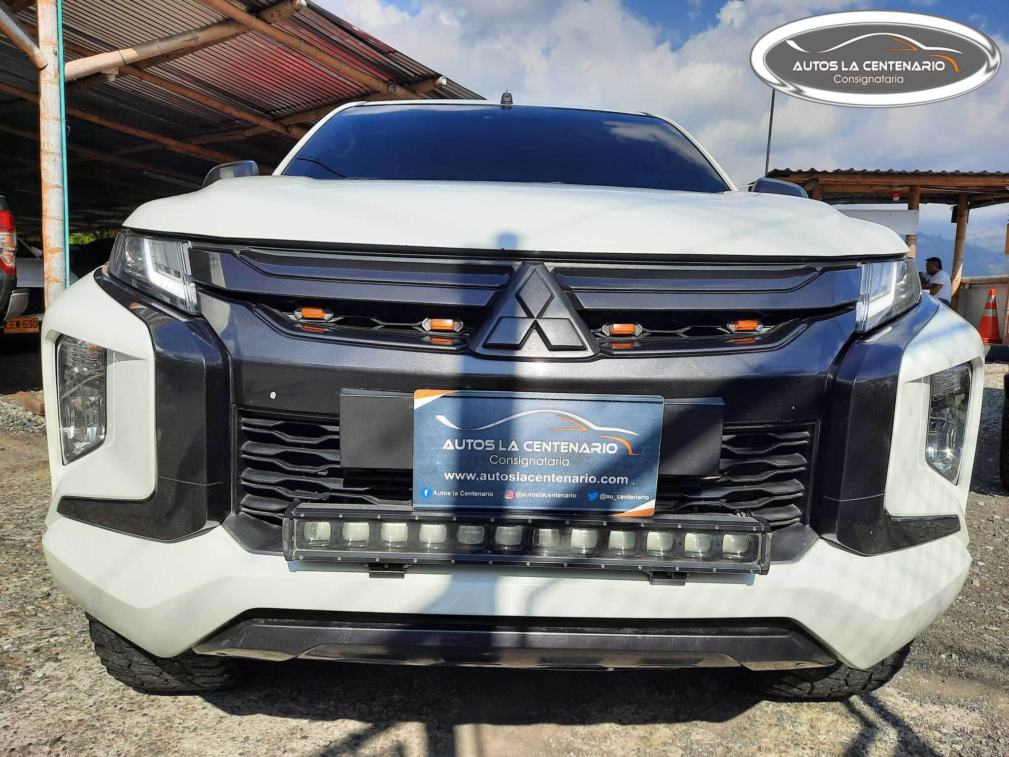 Mitsubishi-L200 at 4x4