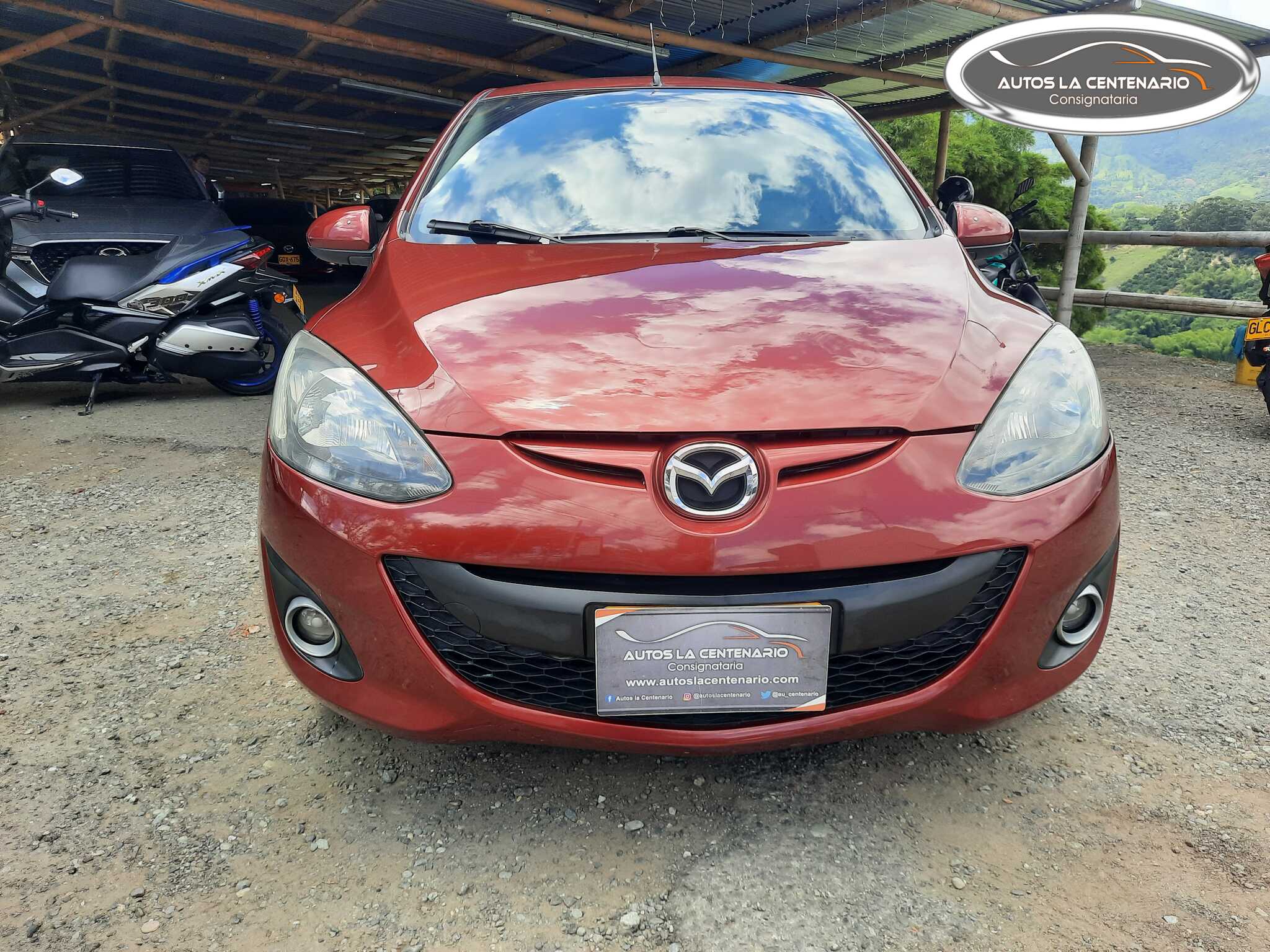 Mazda-2 AT