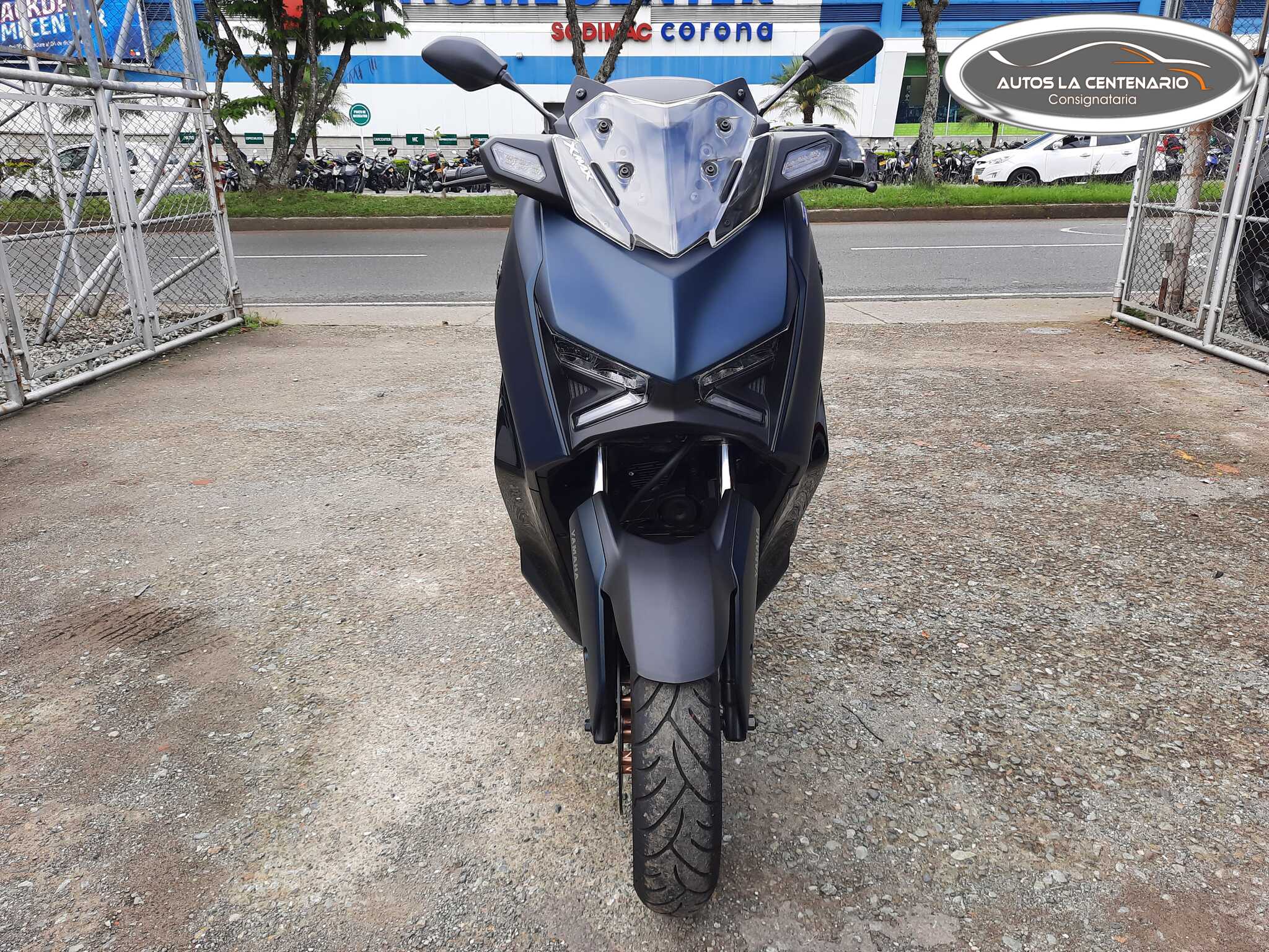 Yamaha-X-max 300cc