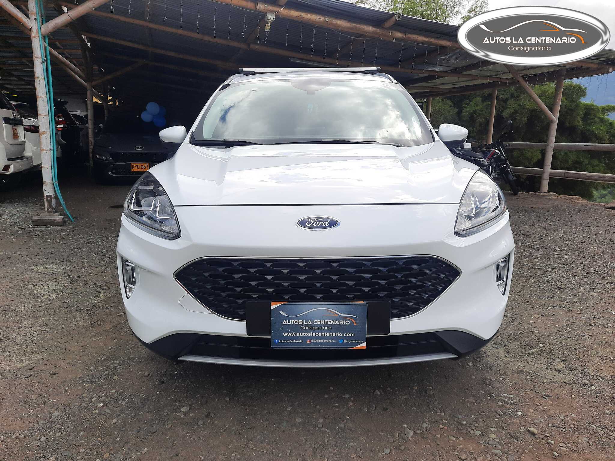 Ford-Escape at 4x2
