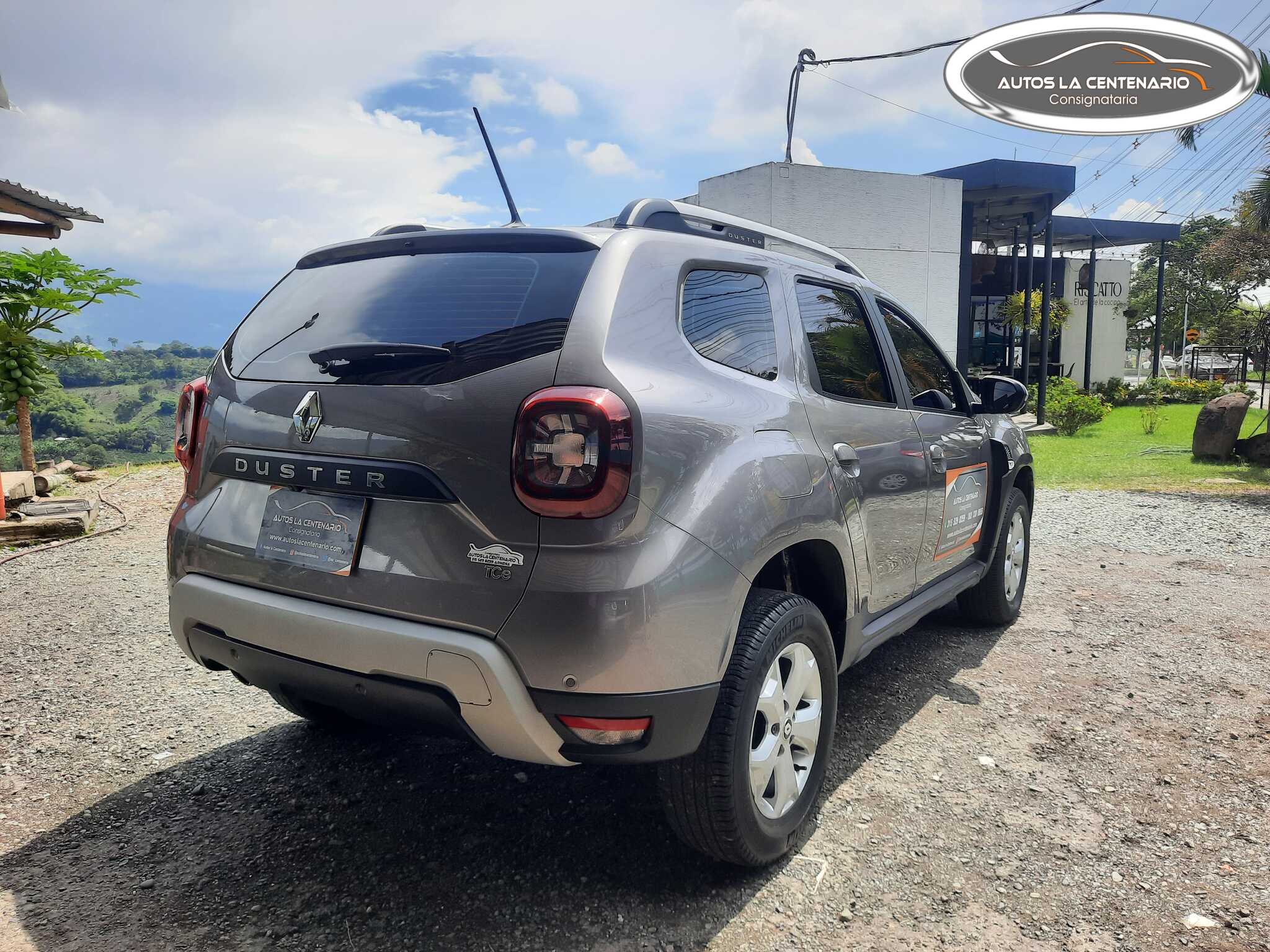 Renault-DUSTER AT 4X2