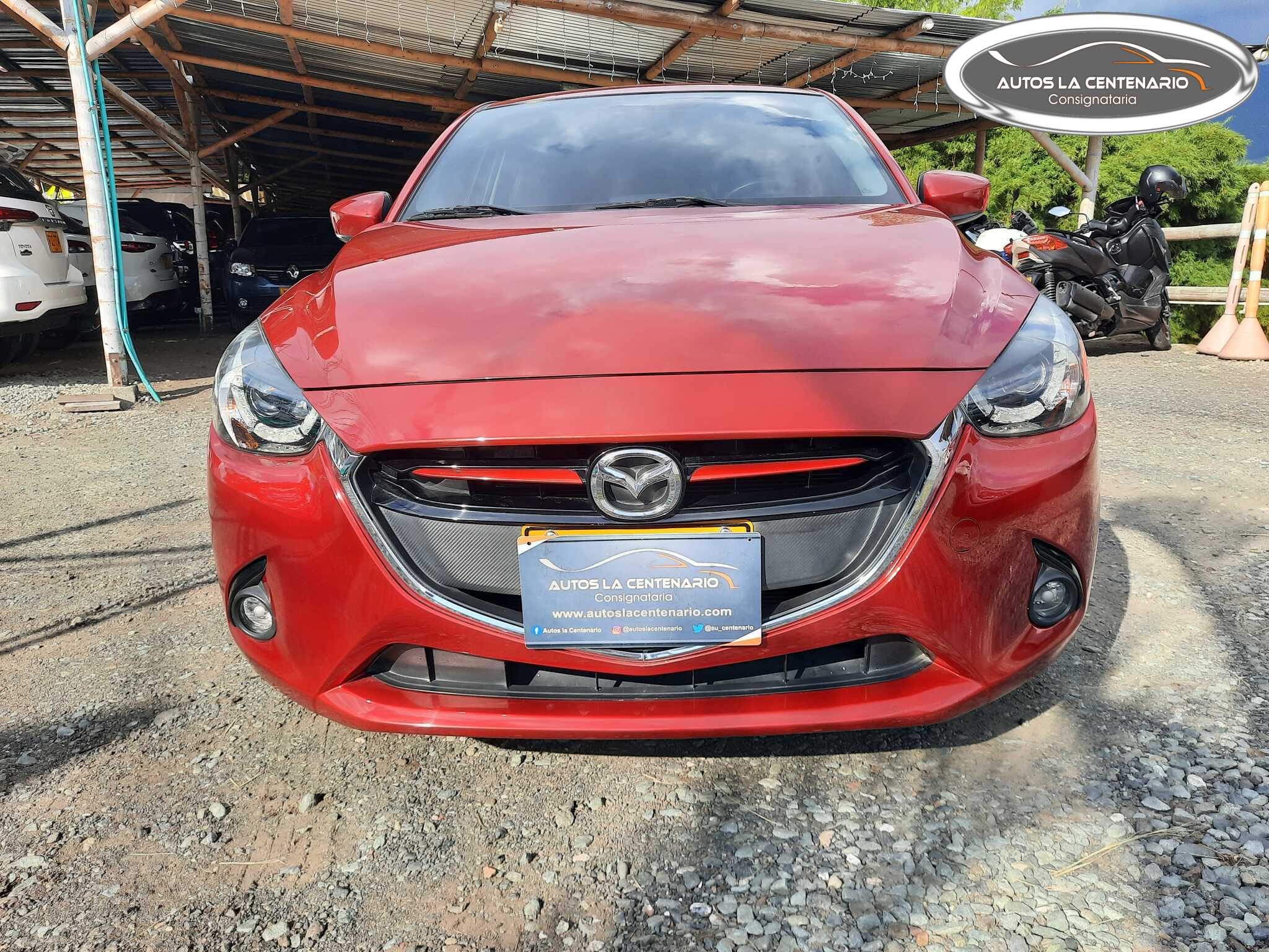 Mazda-2 grand touring at